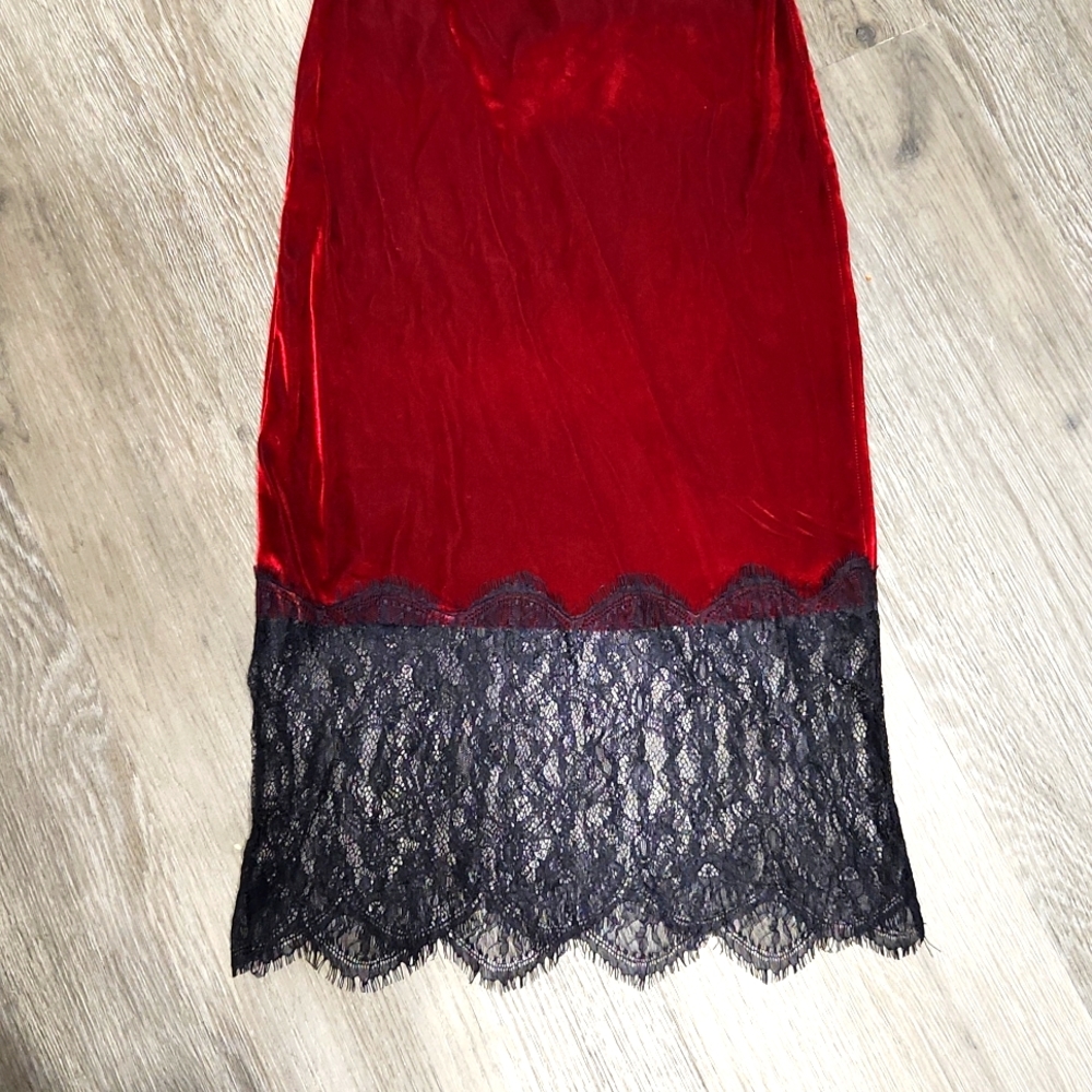 Red velvet dress with lace